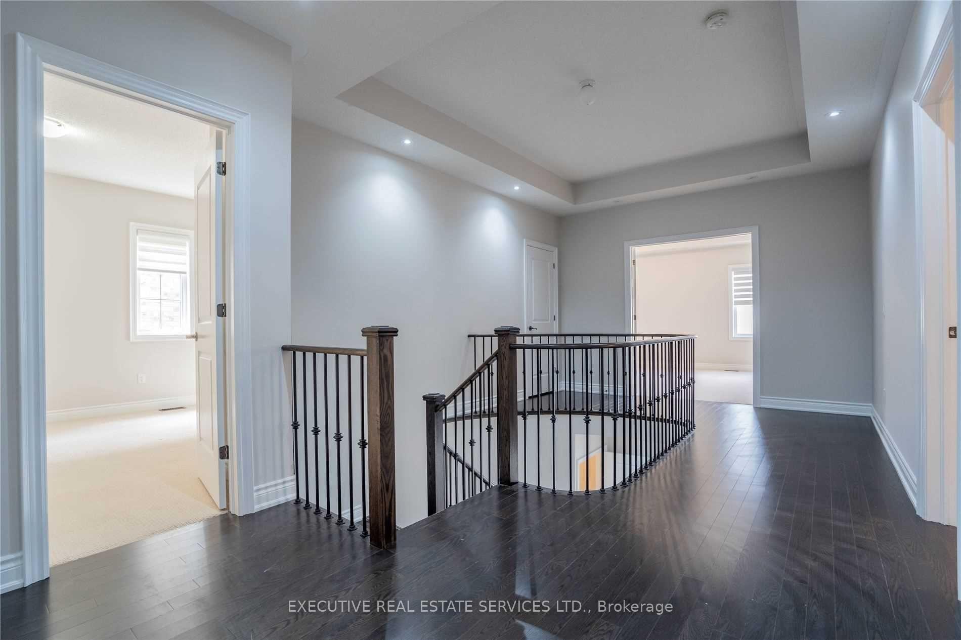 Photo 14 of 48 Foothills Crescent, Brampton, Toronto Gore Rural Estate — HOMEH