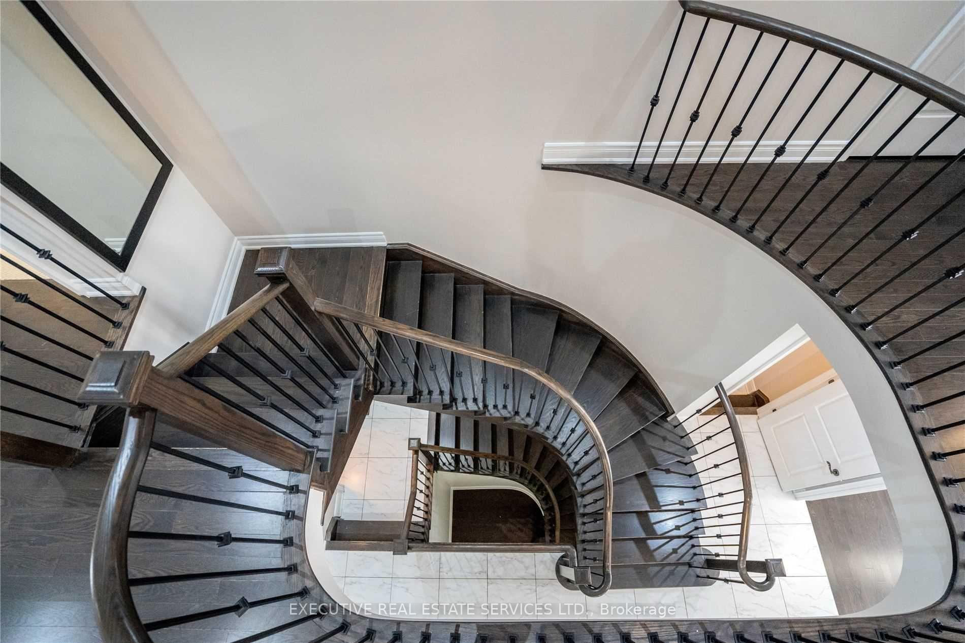 Photo 21 of 48 Foothills Crescent, Brampton, Toronto Gore Rural Estate — HOMEH
