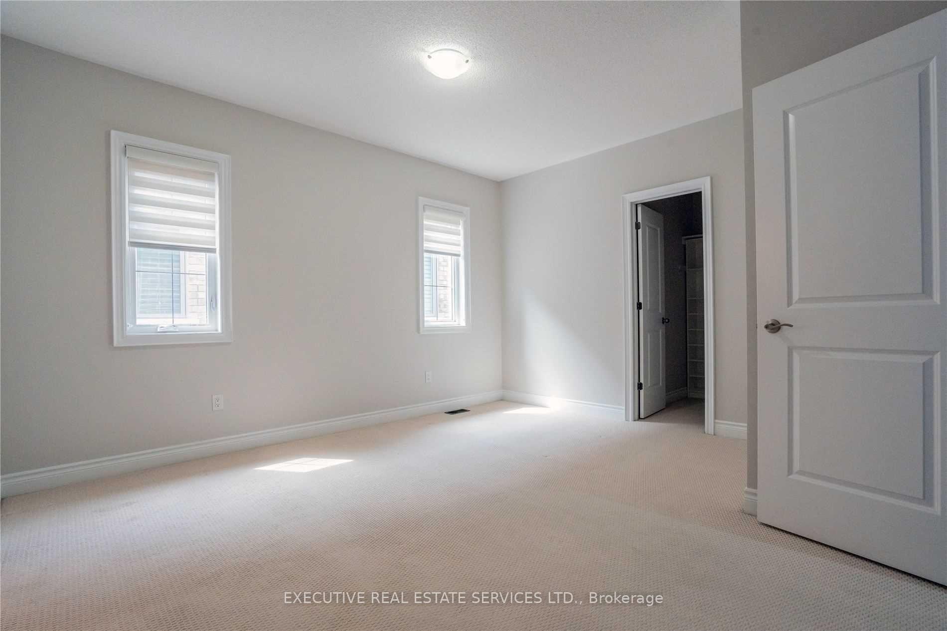 Photo 26 of 48 Foothills Crescent, Brampton, Toronto Gore Rural Estate — HOMEH