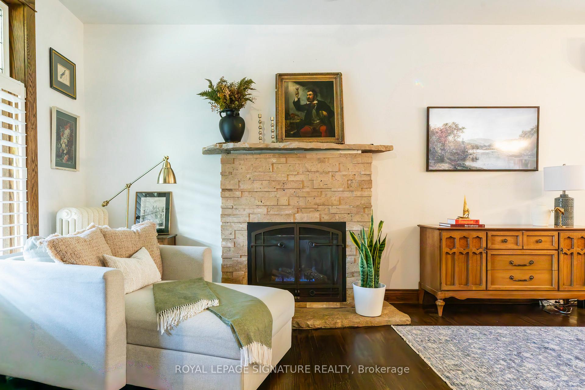 Photo 7 of 109 Fairleigh Avenue S, Hamilton, St. Clair — HOMEH