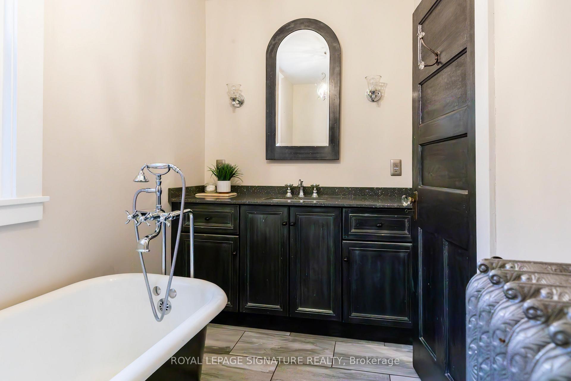 Photo 26 of 109 Fairleigh Avenue S, Hamilton, St. Clair — HOMEH