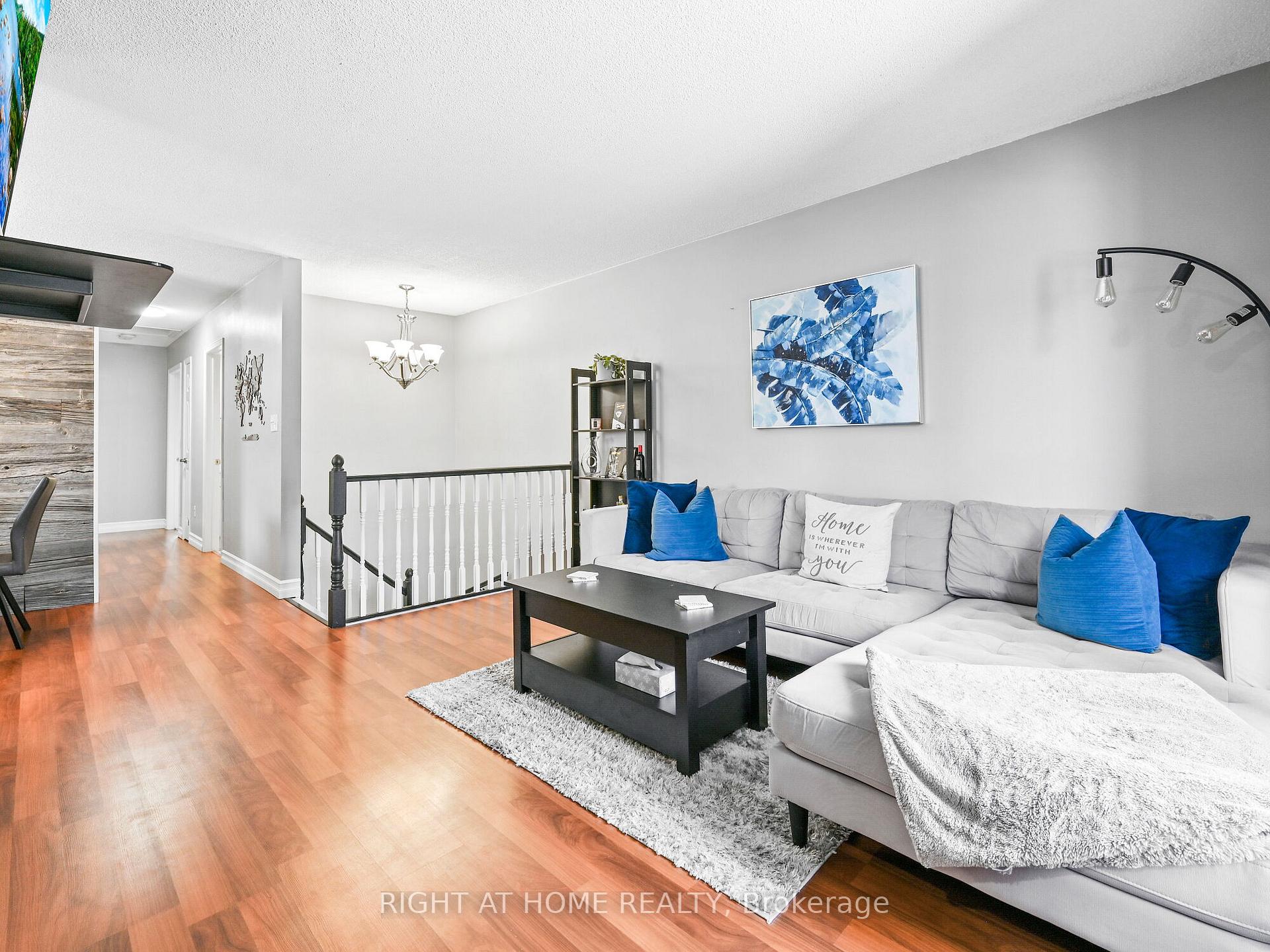Photo 5 of 56 Chetwood Street, St. Catharines, Western Hill — HOMEH