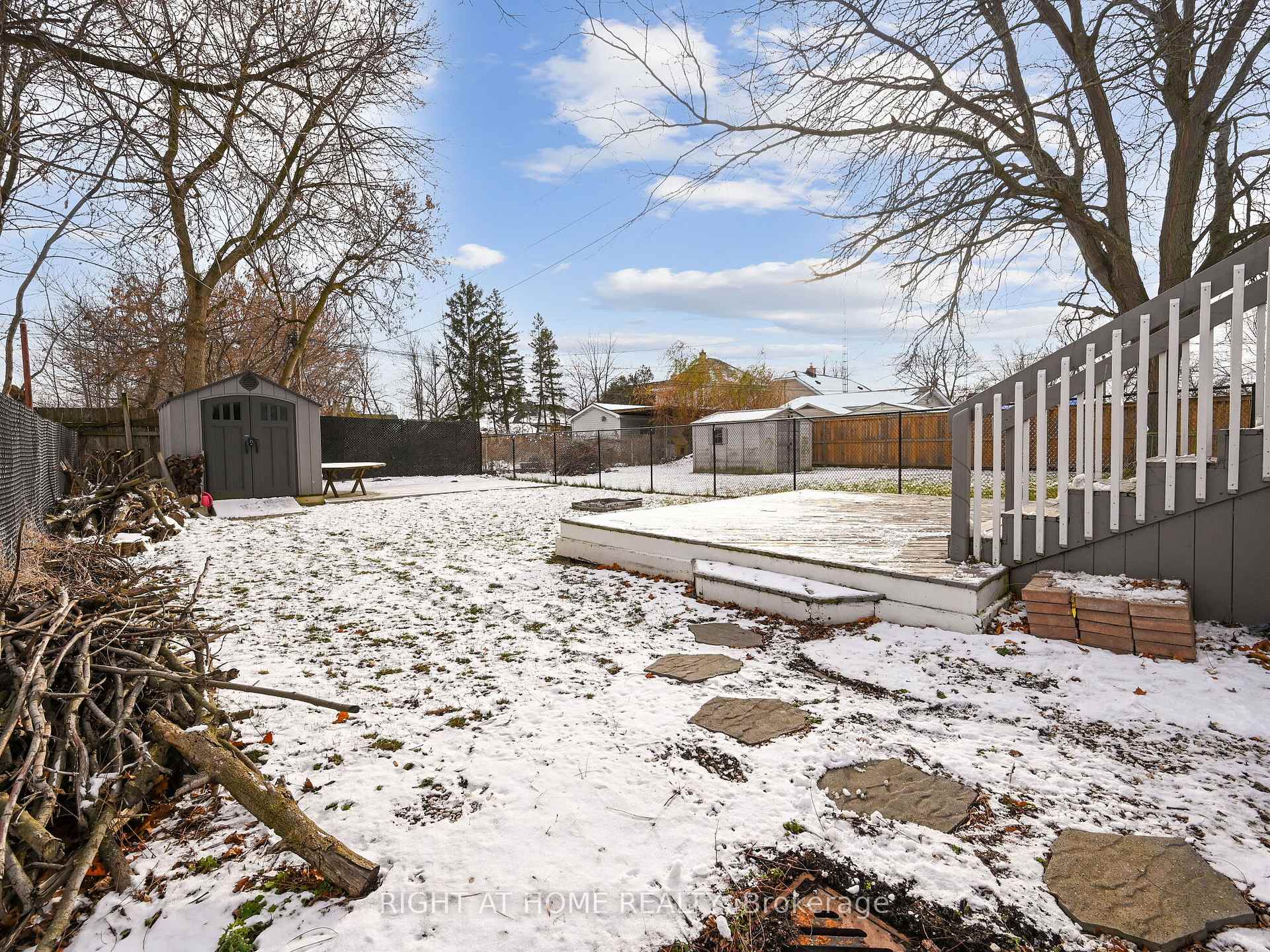 Photo 32 of 56 Chetwood Street, St. Catharines, Western Hill — HOMEH