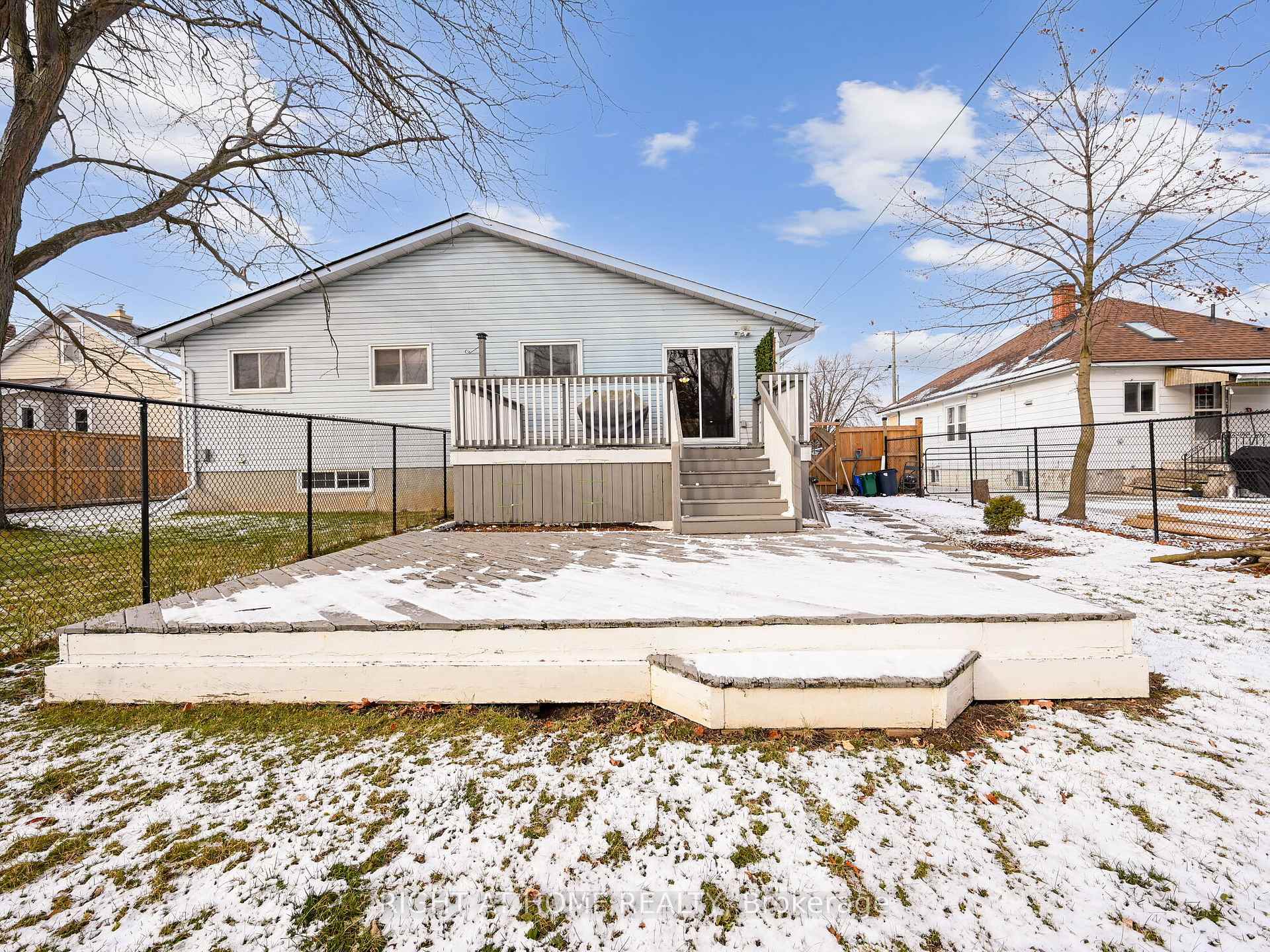 Photo 34 of 56 Chetwood Street, St. Catharines, Western Hill — HOMEH