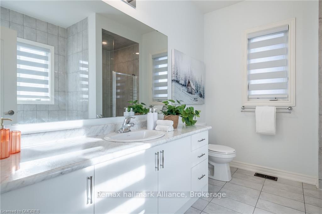 Photo 30 of 20 Westfield Crescent, Hamilton, Waterdown — HOMEH