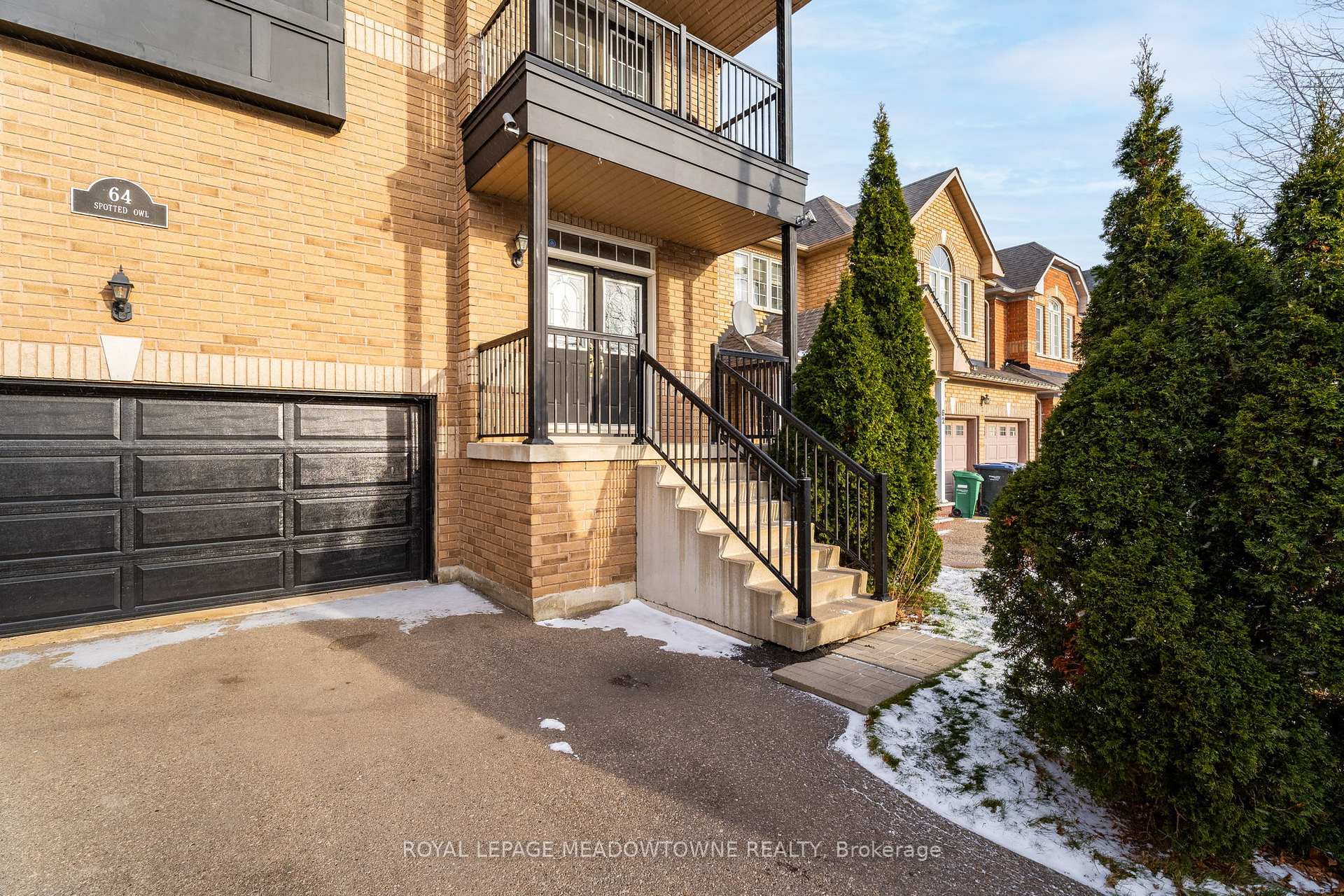Photo 4 of 64 Spotted Owl Crescent, Brampton, Northwest Sandalwood Parkway — HOMEH