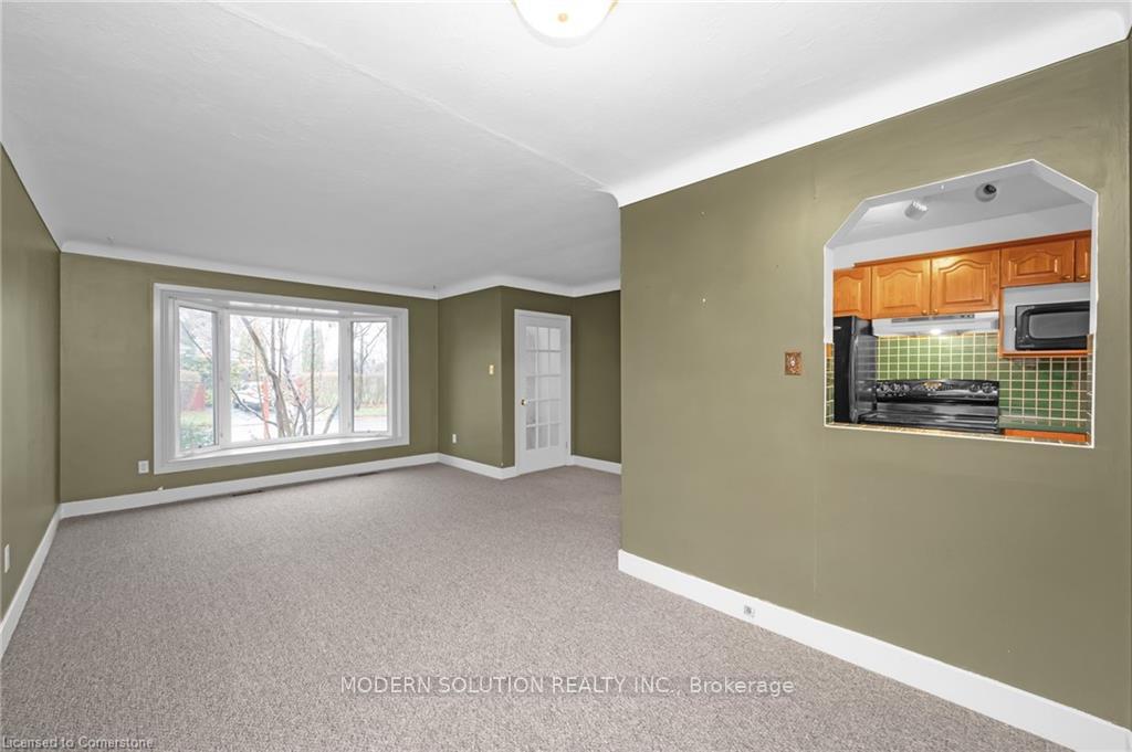 Photo 6 of 12 Robertson Place, St. Catharines, E. Chester — HOMEH