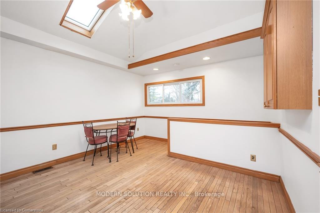 Photo 11 of 12 Robertson Place, St. Catharines, E. Chester — HOMEH