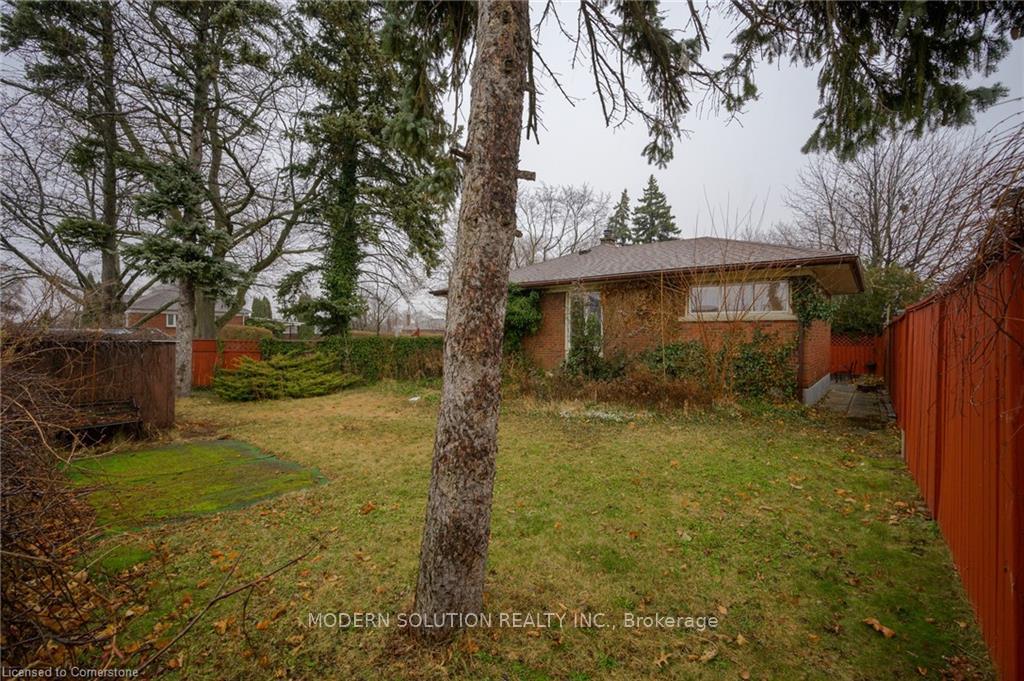 Photo 31 of 12 Robertson Place, St. Catharines, E. Chester — HOMEH
