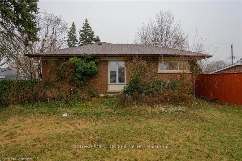 Photo 33 of 12 Robertson Place, St. Catharines, E. Chester — HOMEH