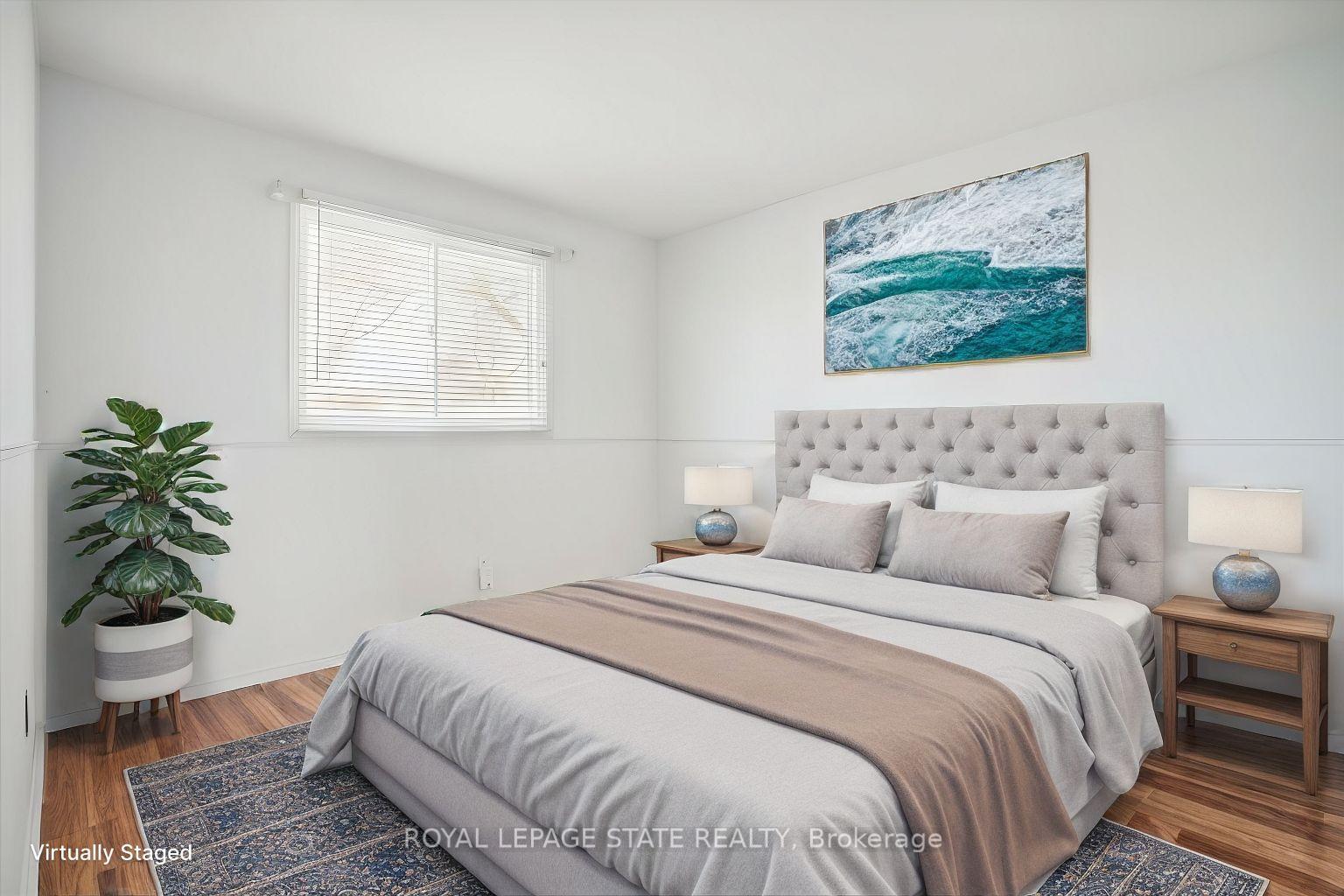 Photo 5 of 77 Cranbrook Drive, Hamilton, Gilkson — HOMEH