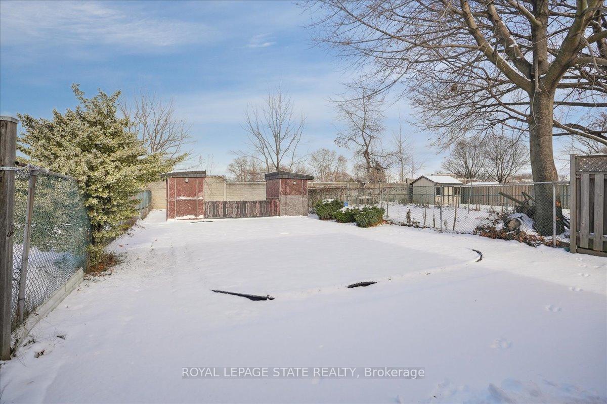 Photo 7 of 77 Cranbrook Drive, Hamilton, Gilkson — HOMEH