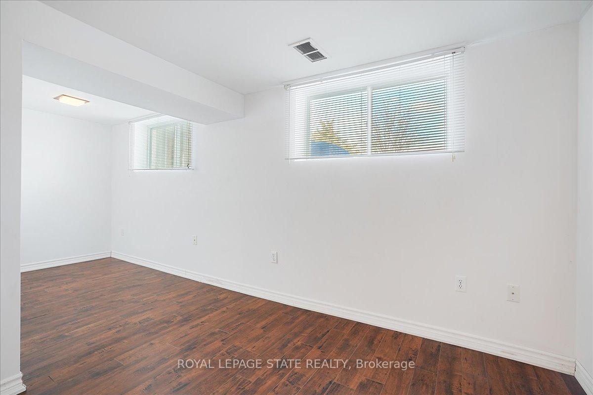 Photo 60 of 77 Cranbrook Drive, Hamilton, Gilkson — HOMEH