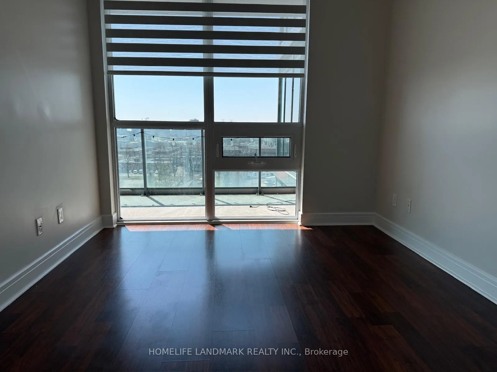 Photo 11 of Unit 827, 35 Brian Peck Crescent, Toronto, Thorncliffe Park — HOMEH