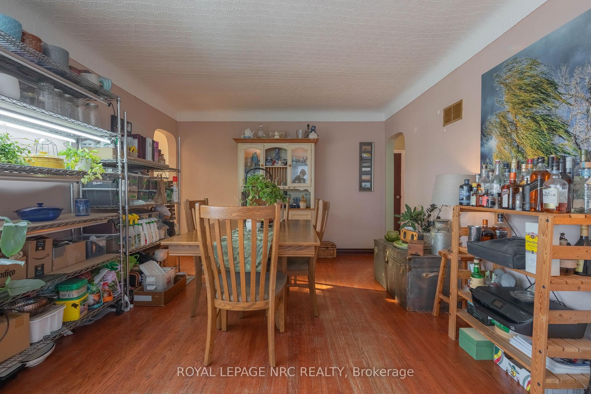 Photo 8 of 293 Linwell Road, St. Catharines, Vine/Linwell — HOMEH