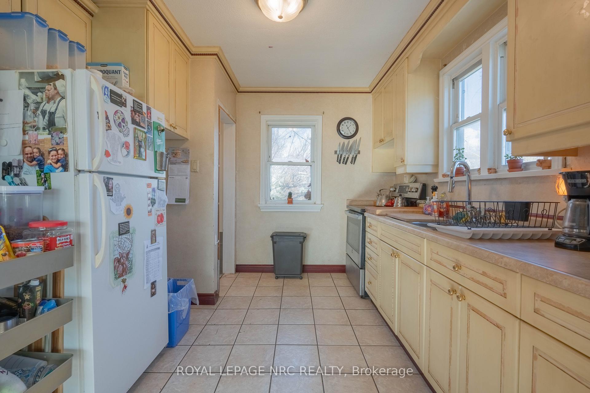 Photo 11 of 293 Linwell Road, St. Catharines, Vine/Linwell — HOMEH