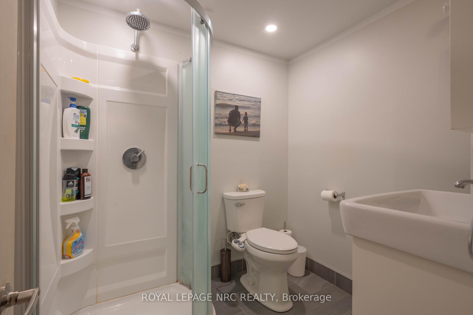 Photo 16 of 293 Linwell Road, St. Catharines, Vine/Linwell — HOMEH