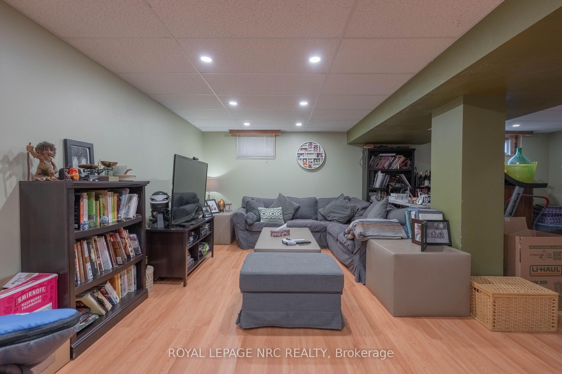 Photo 17 of 293 Linwell Road, St. Catharines, Vine/Linwell — HOMEH