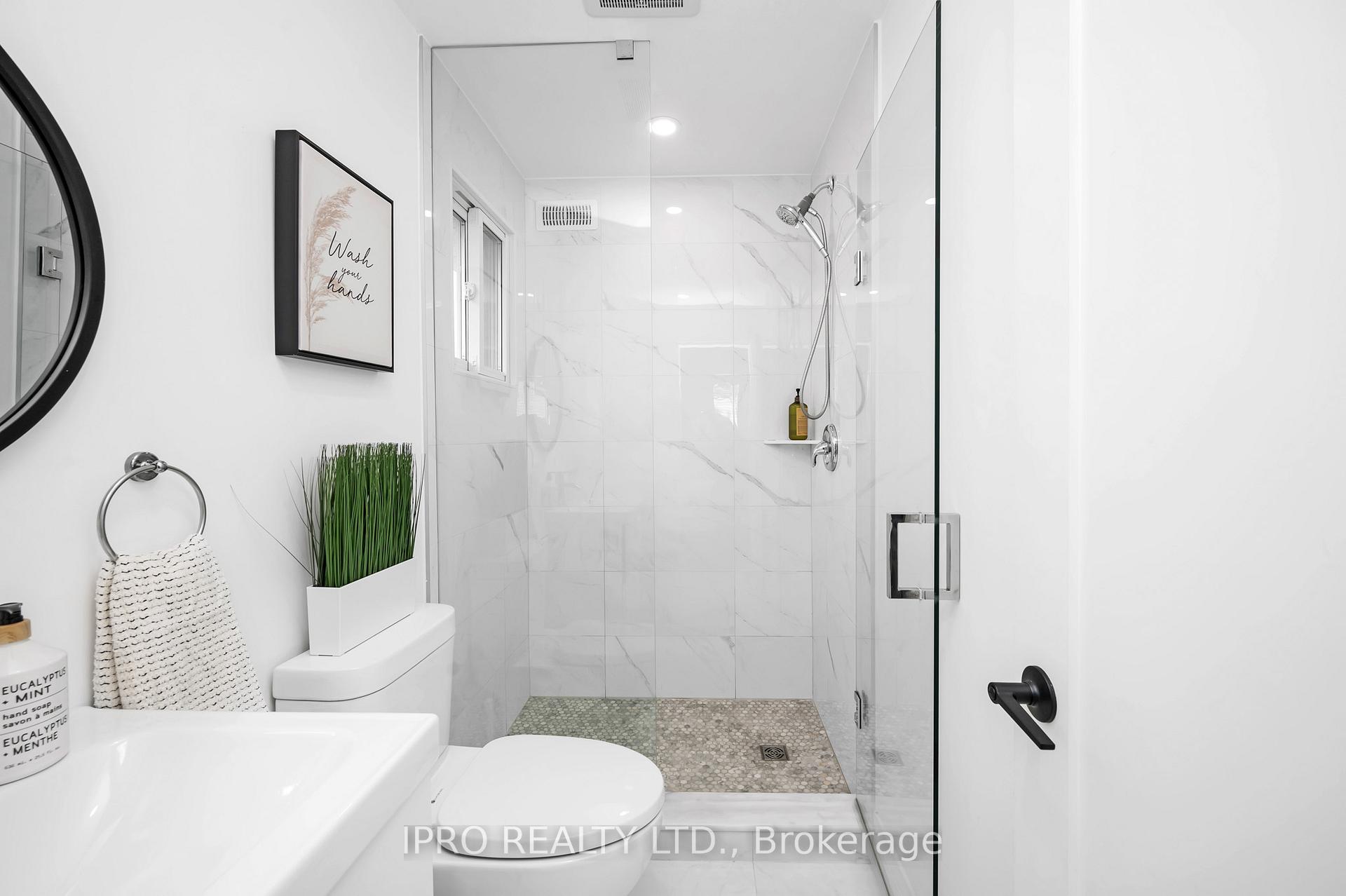 Photo 28 of 15 Elmbank Street S, Hamilton, Eleanor — HOMEH
