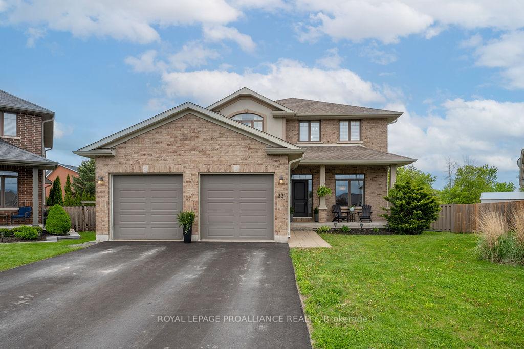 Photo 5 of 33 Butternut Court, Belleville, Belleville Ward — HOMEH