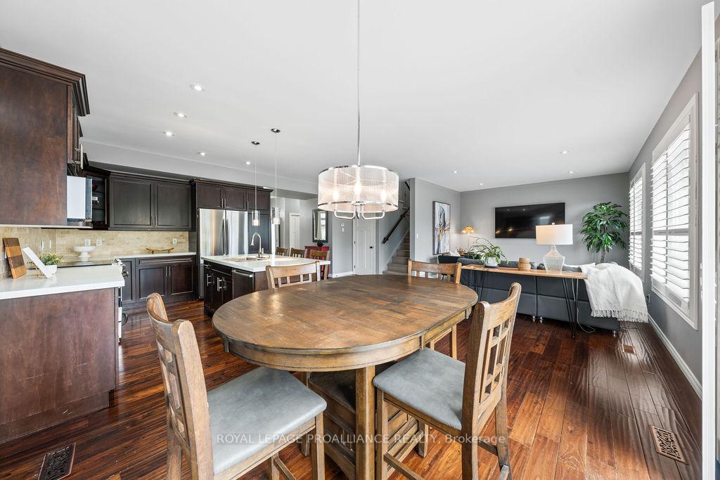 Photo 19 of 33 Butternut Court, Belleville, Belleville Ward — HOMEH