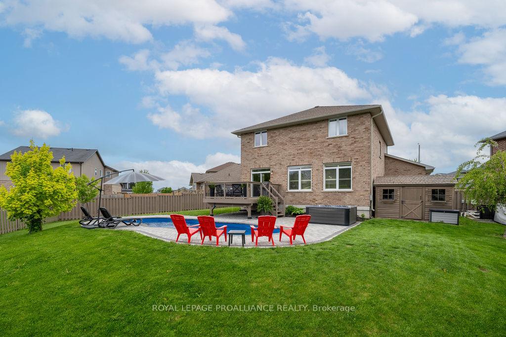 Photo 48 of 33 Butternut Court, Belleville, Belleville Ward — HOMEH