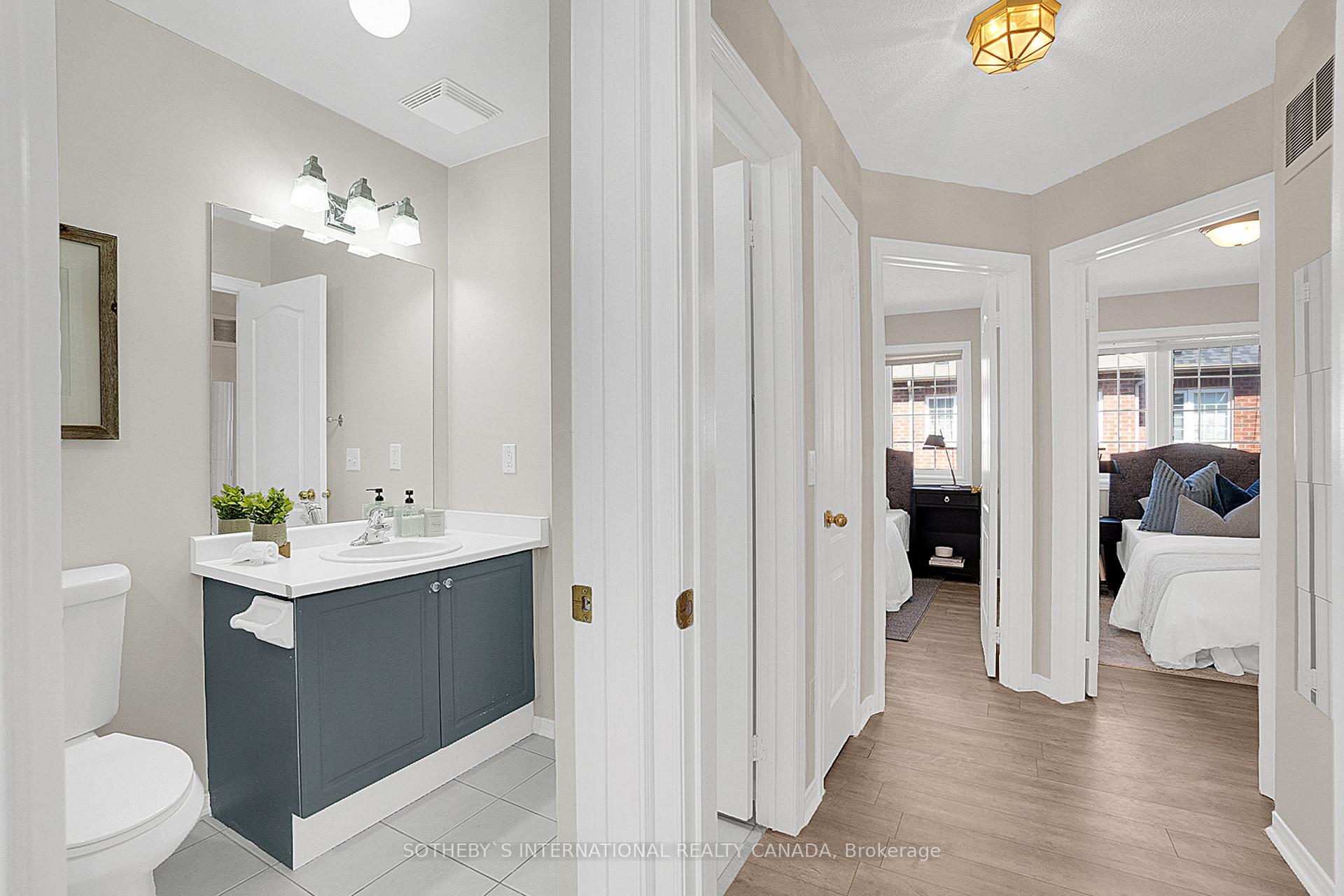 Photo 18 of 7 Gemstone Lane, Brampton, Downtown Brampton — HOMEH