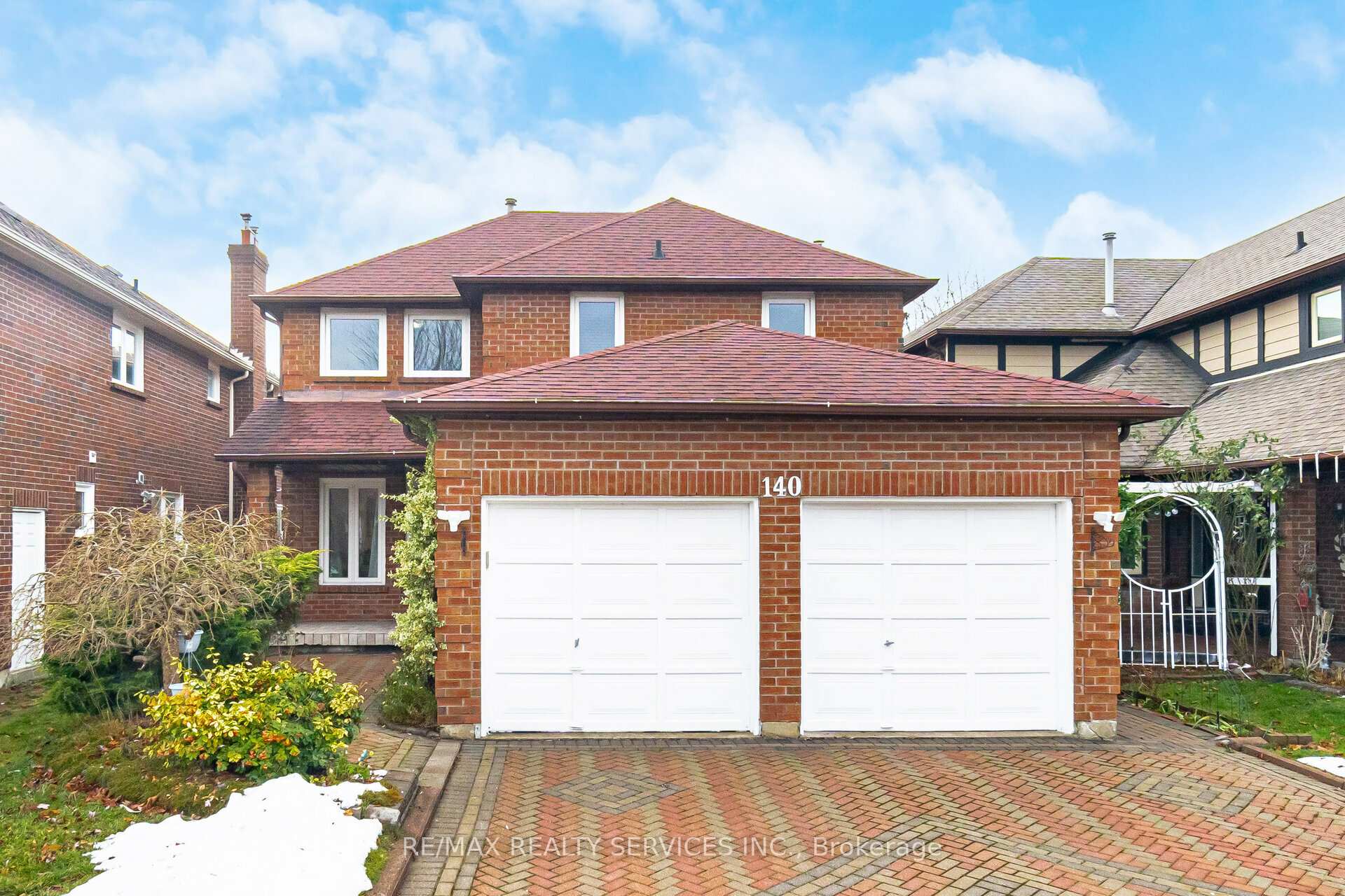 Photo 1 of 140 Lord Simcoe Drive W, Brampton, Westgate — HOMEH