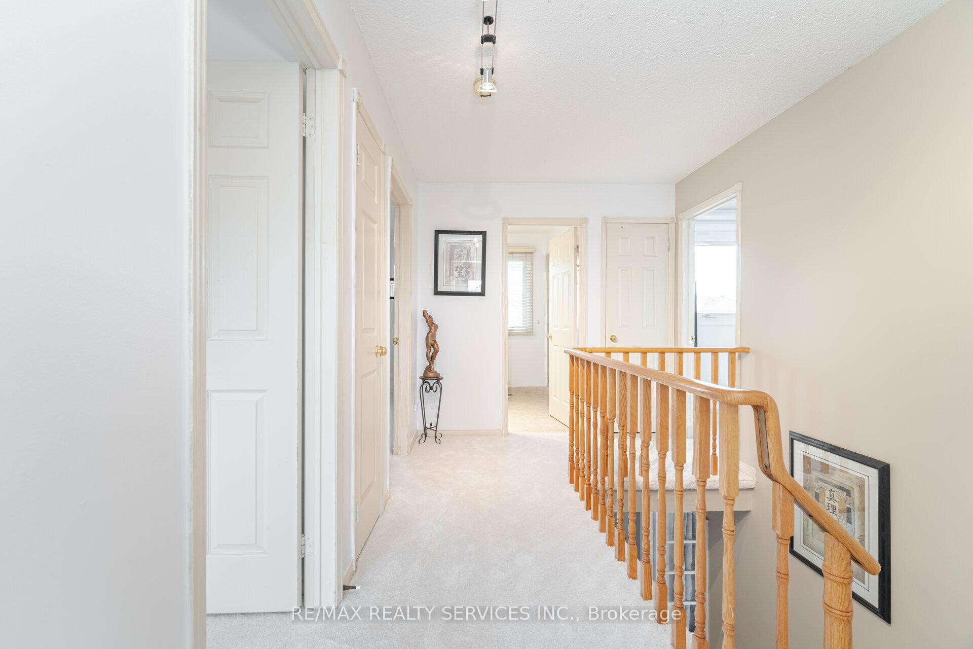 Photo 24 of 140 Lord Simcoe Drive W, Brampton, Westgate — HOMEH