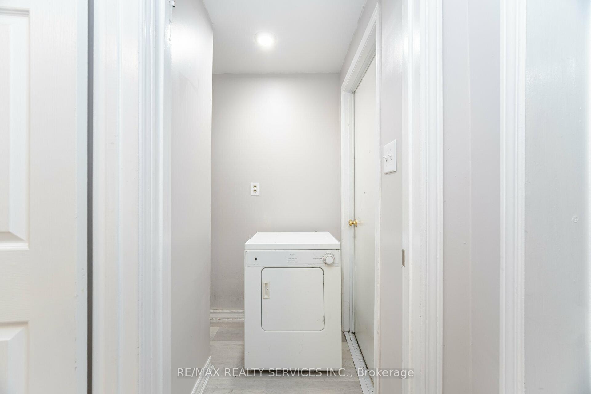 Photo 36 of 140 Lord Simcoe Drive W, Brampton, Westgate — HOMEH