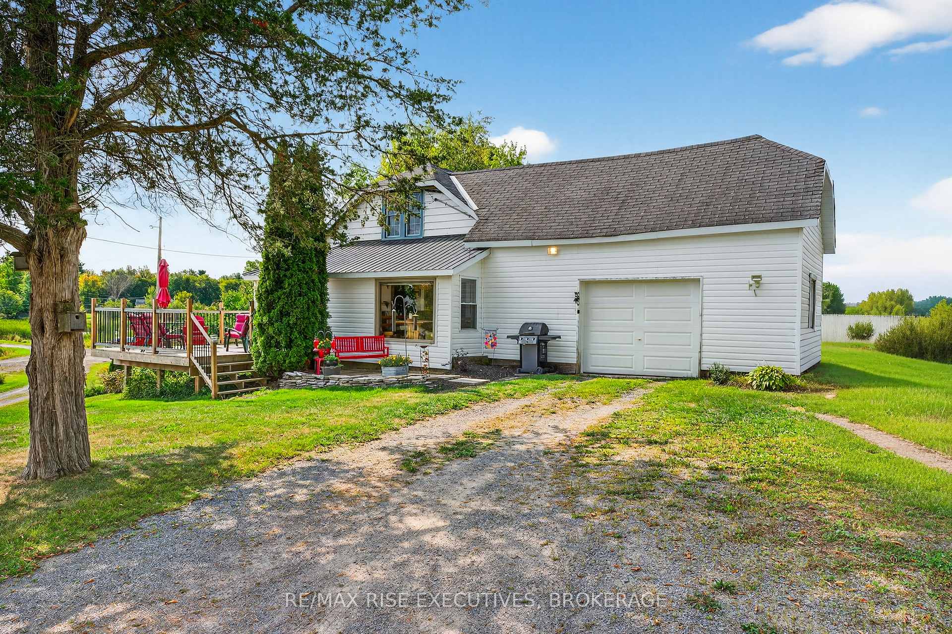 Photo 2 of 4121 Graham Road, Frontenac, Frontenac South — HOMEH