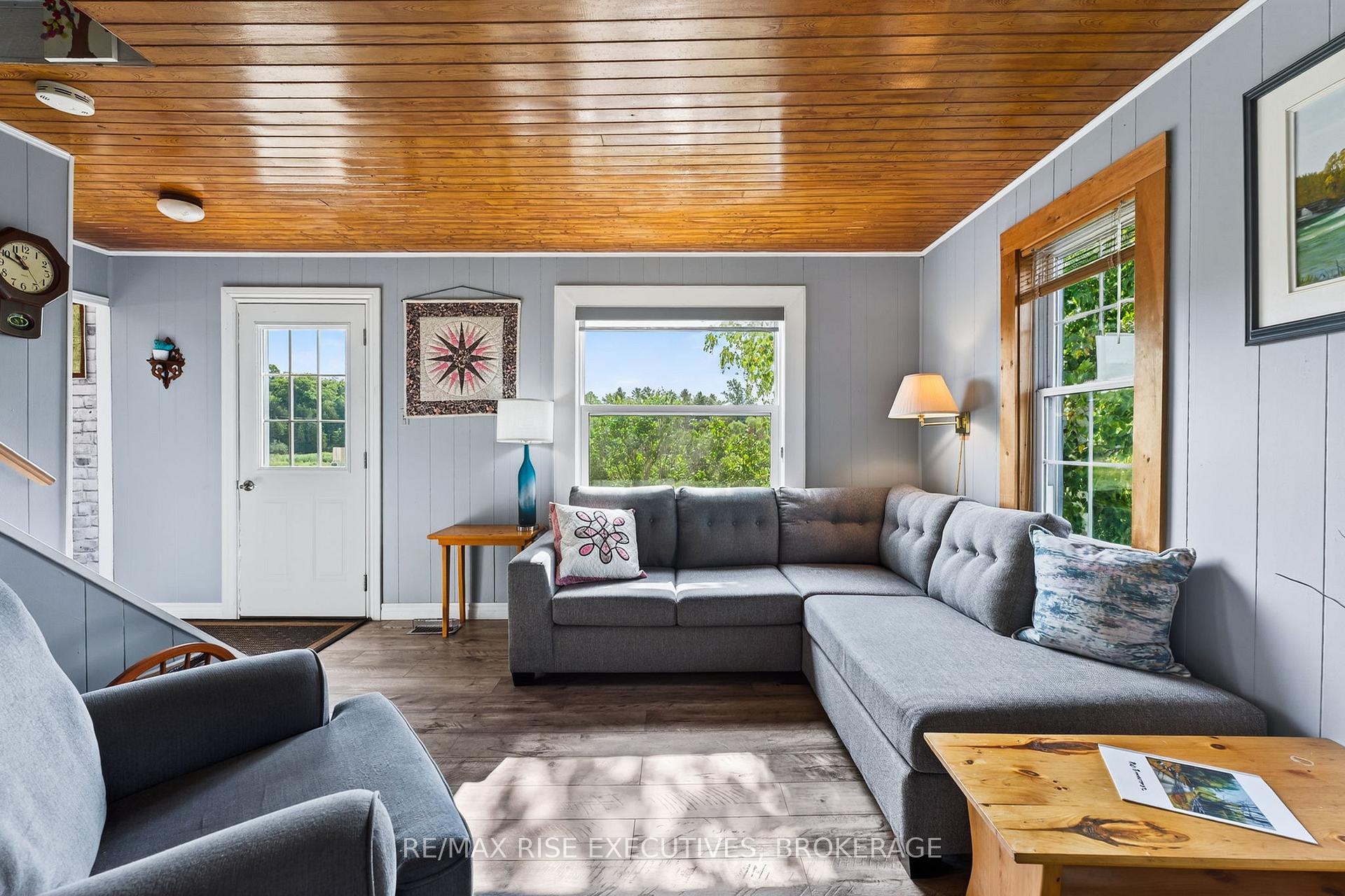 Photo 4 of 4121 Graham Road, Frontenac, Frontenac South — HOMEH