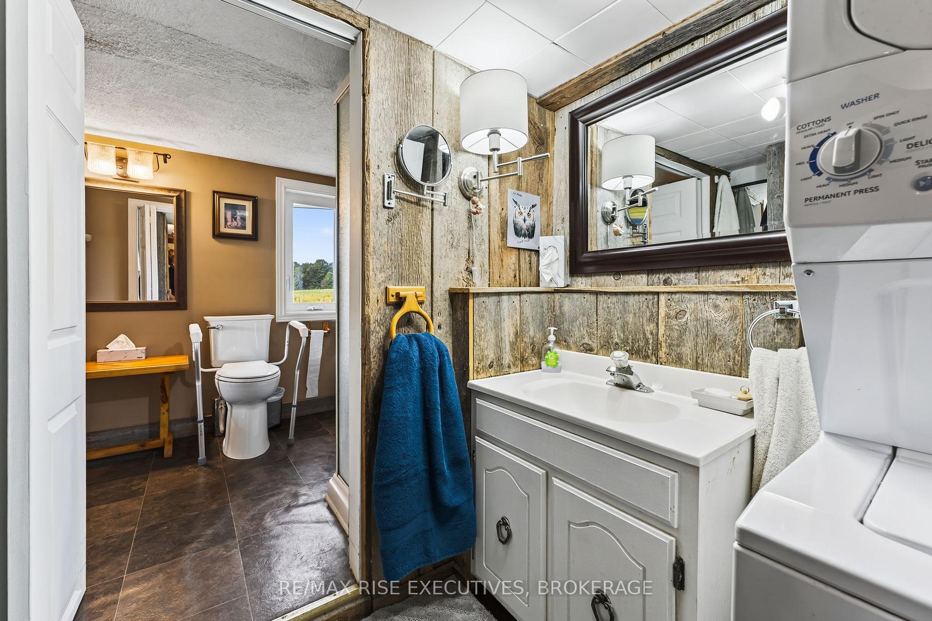 Photo 16 of 4121 Graham Road, Frontenac, Frontenac South — HOMEH