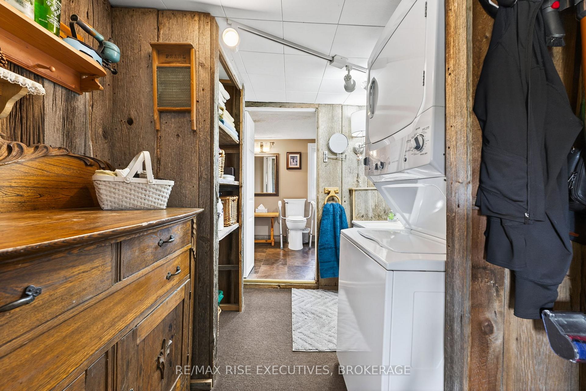 Photo 17 of 4121 Graham Road, Frontenac, Frontenac South — HOMEH