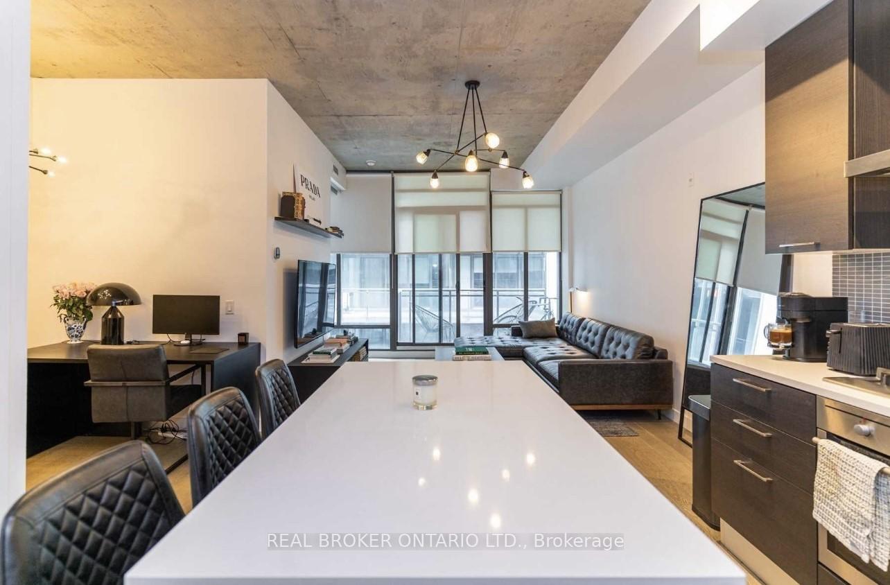 Photo 3 of Unit 618, 90 Broadview Avenue, Toronto, South Riverdale — HOMEH