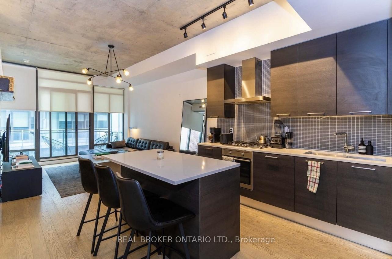Photo 4 of Unit 618, 90 Broadview Avenue, Toronto, South Riverdale — HOMEH