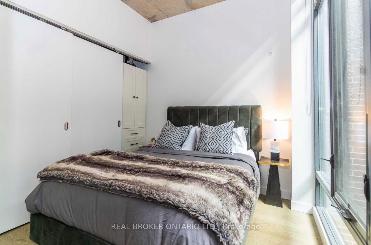 Photo 9 of Unit 618, 90 Broadview Avenue, Toronto, South Riverdale — HOMEH