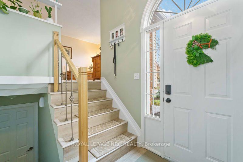 Photo 6 of 26A Durham Drive E, St. Catharines, Port Weller — HOMEH