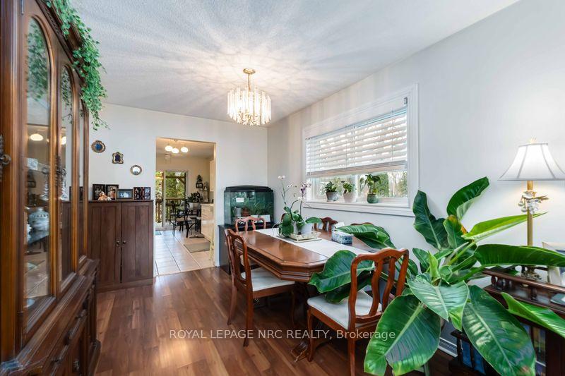 Photo 10 of 26A Durham Drive E, St. Catharines, Port Weller — HOMEH