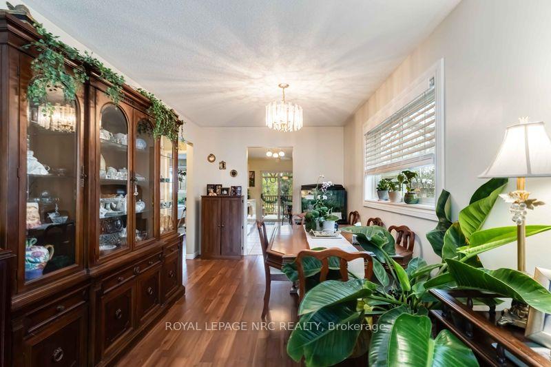Photo 11 of 26A Durham Drive E, St. Catharines, Port Weller — HOMEH