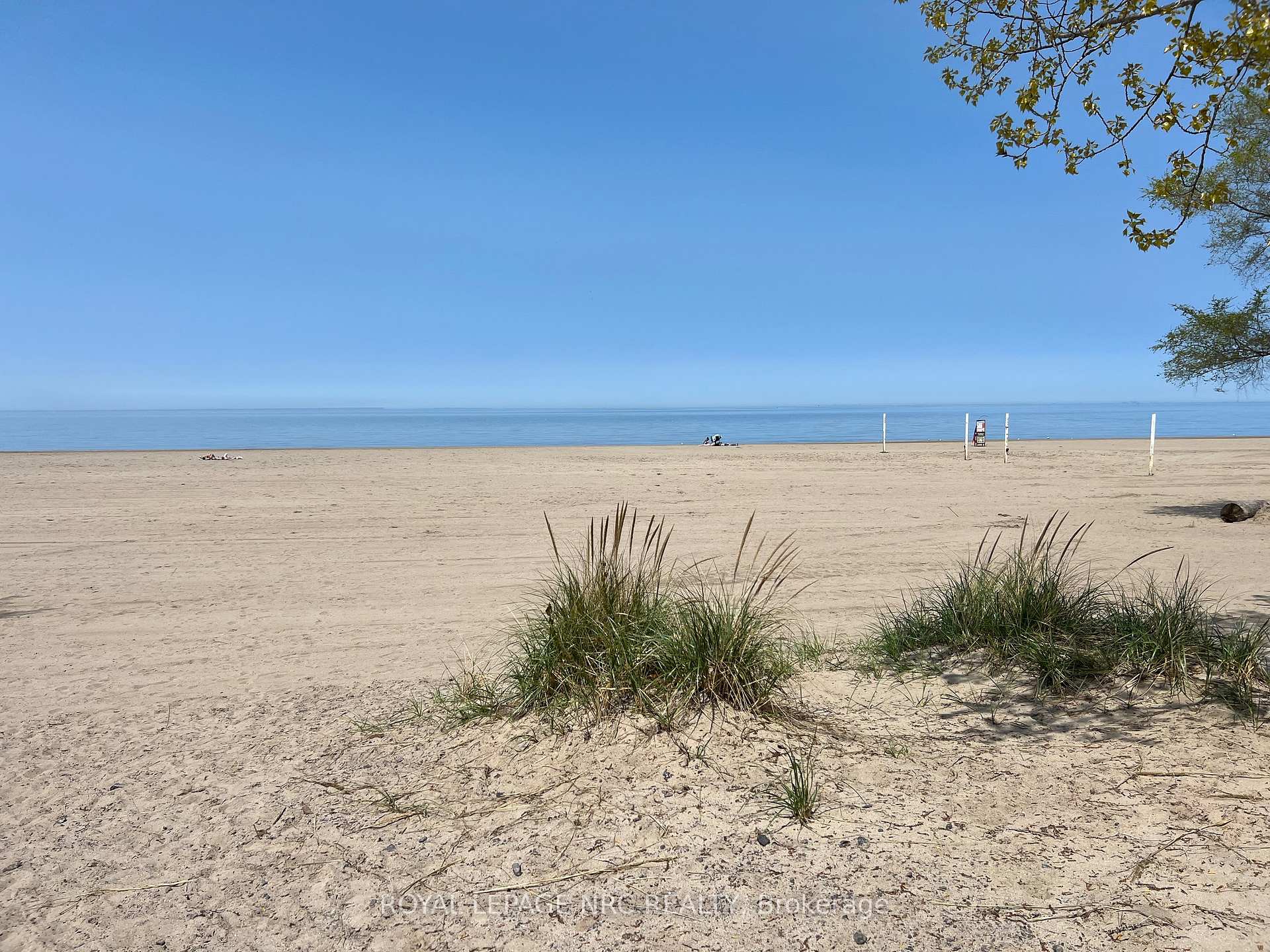 Photo 31 of 26A Durham Drive E, St. Catharines, Port Weller — HOMEH