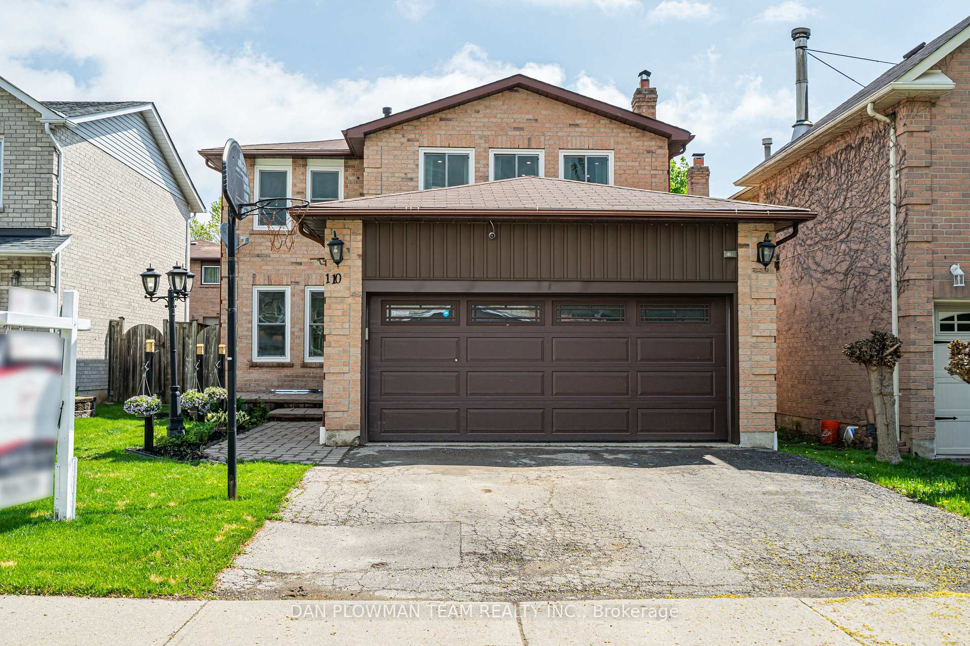 Photo 2 of 110 Rotherglen Road N, Ajax, Central West — HOMEH