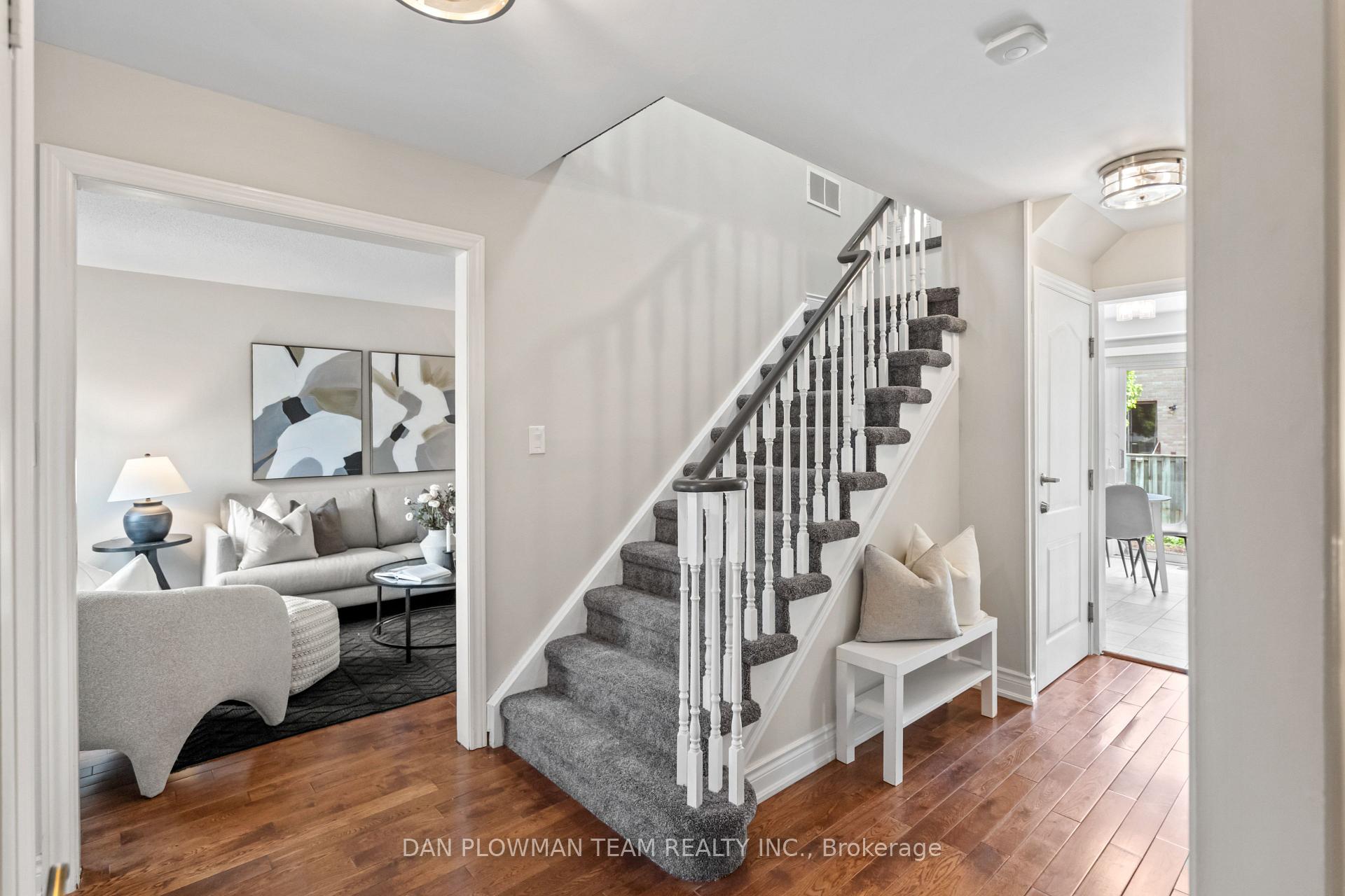 Photo 7 of 110 Rotherglen Road N, Ajax, Central West — HOMEH