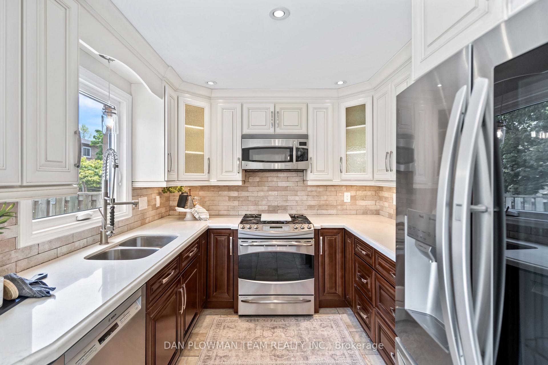 Photo 15 of 110 Rotherglen Road N, Ajax, Central West — HOMEH