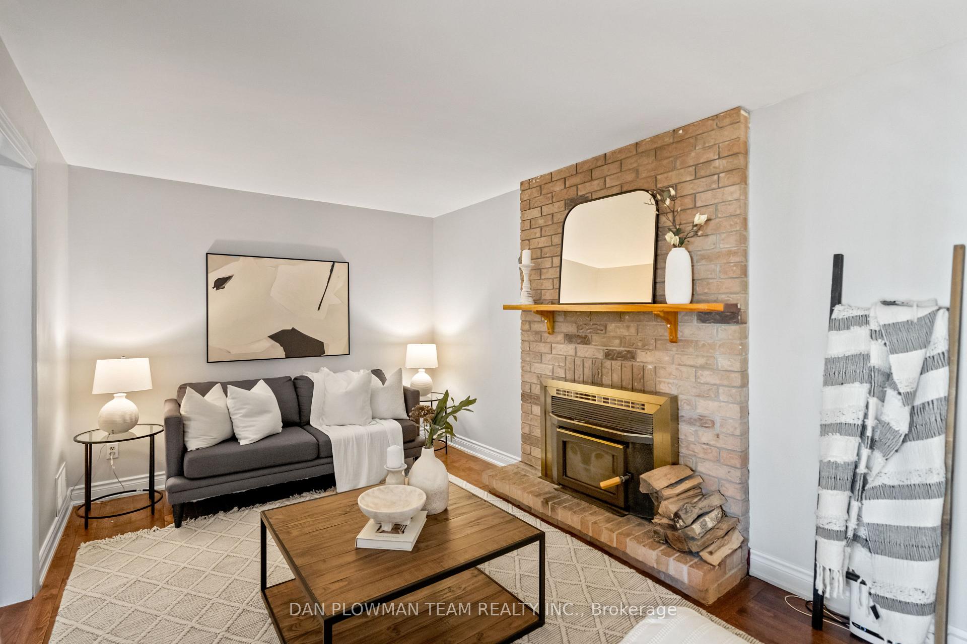 Photo 18 of 110 Rotherglen Road N, Ajax, Central West — HOMEH