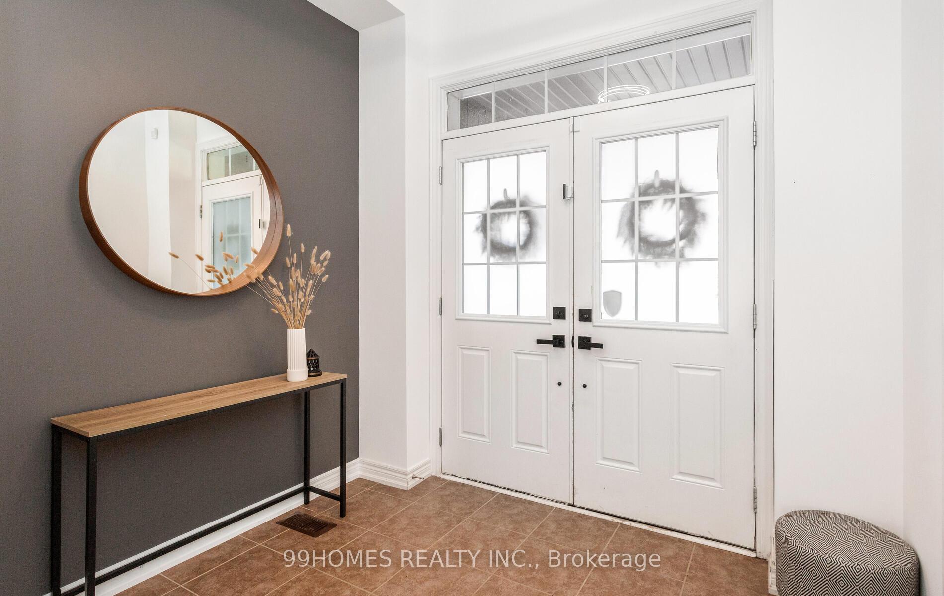 Photo 5 of 70 Sky Harbour Drive, Brampton, Bram West — HOMEH