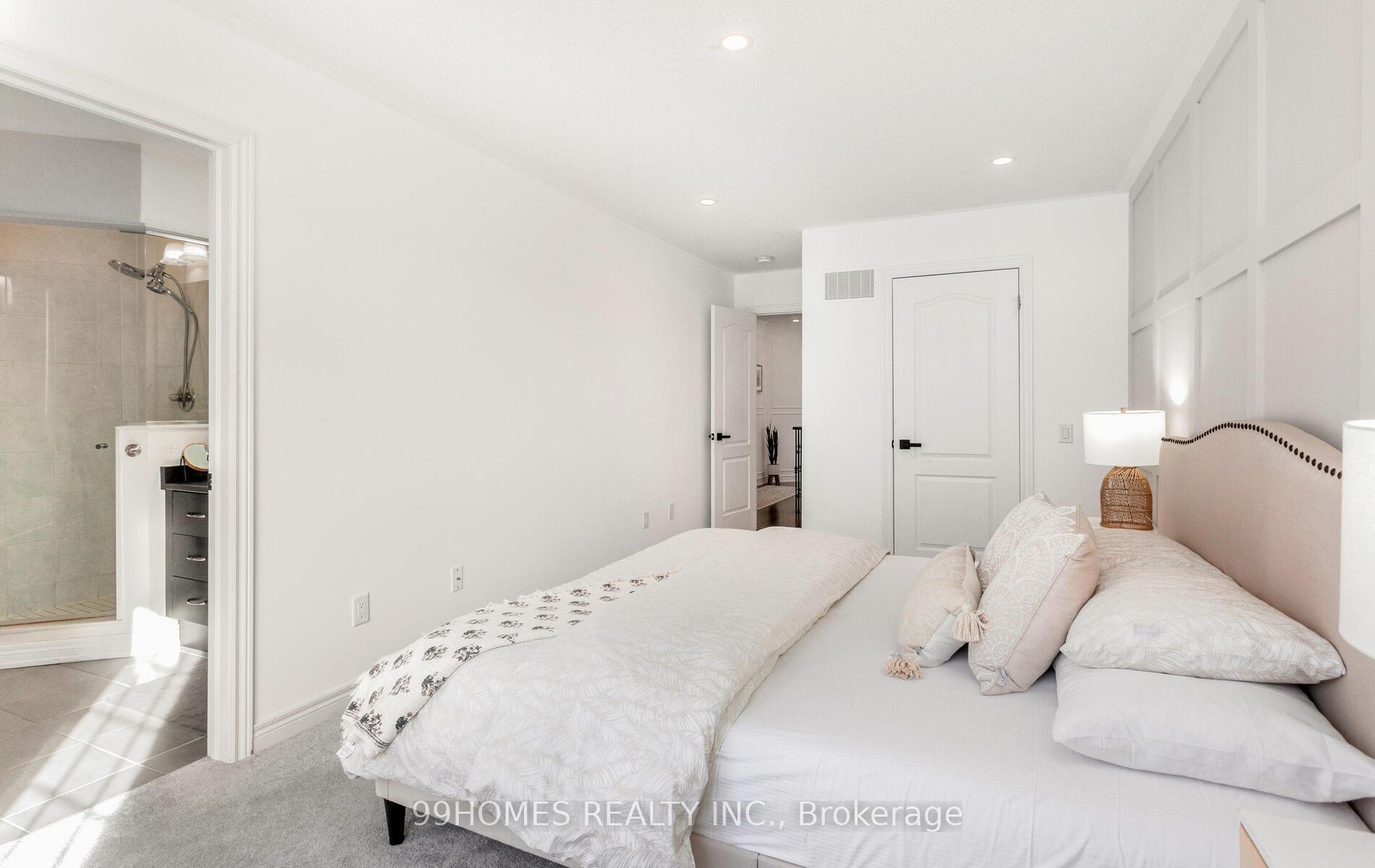 Photo 20 of 70 Sky Harbour Drive, Brampton, Bram West — HOMEH