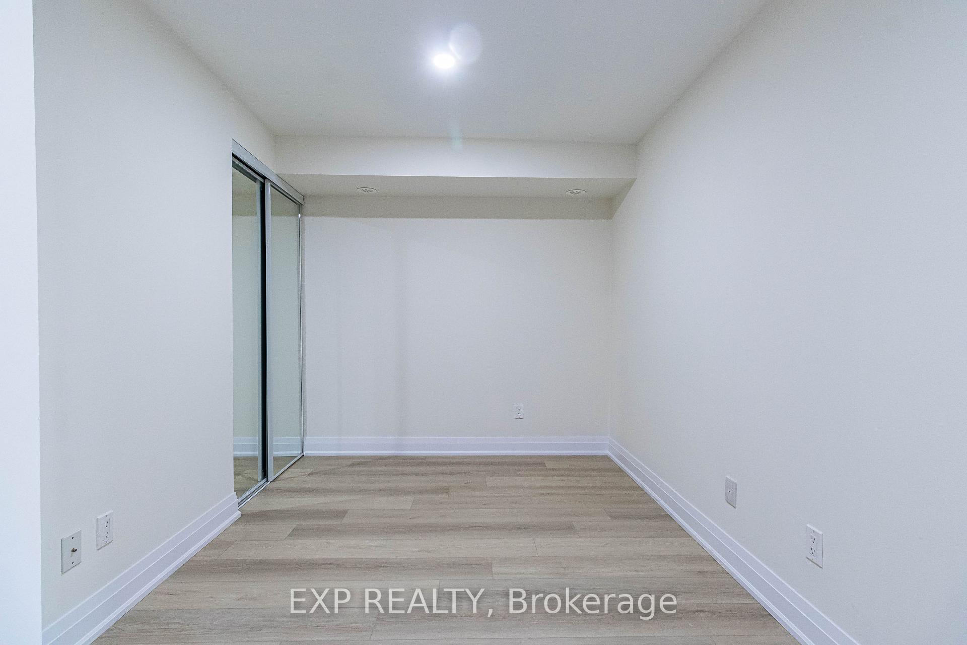 Photo 16 of Unit E02, 26 Bruce Street, Vaughan, West Woodbridge — HOMEH