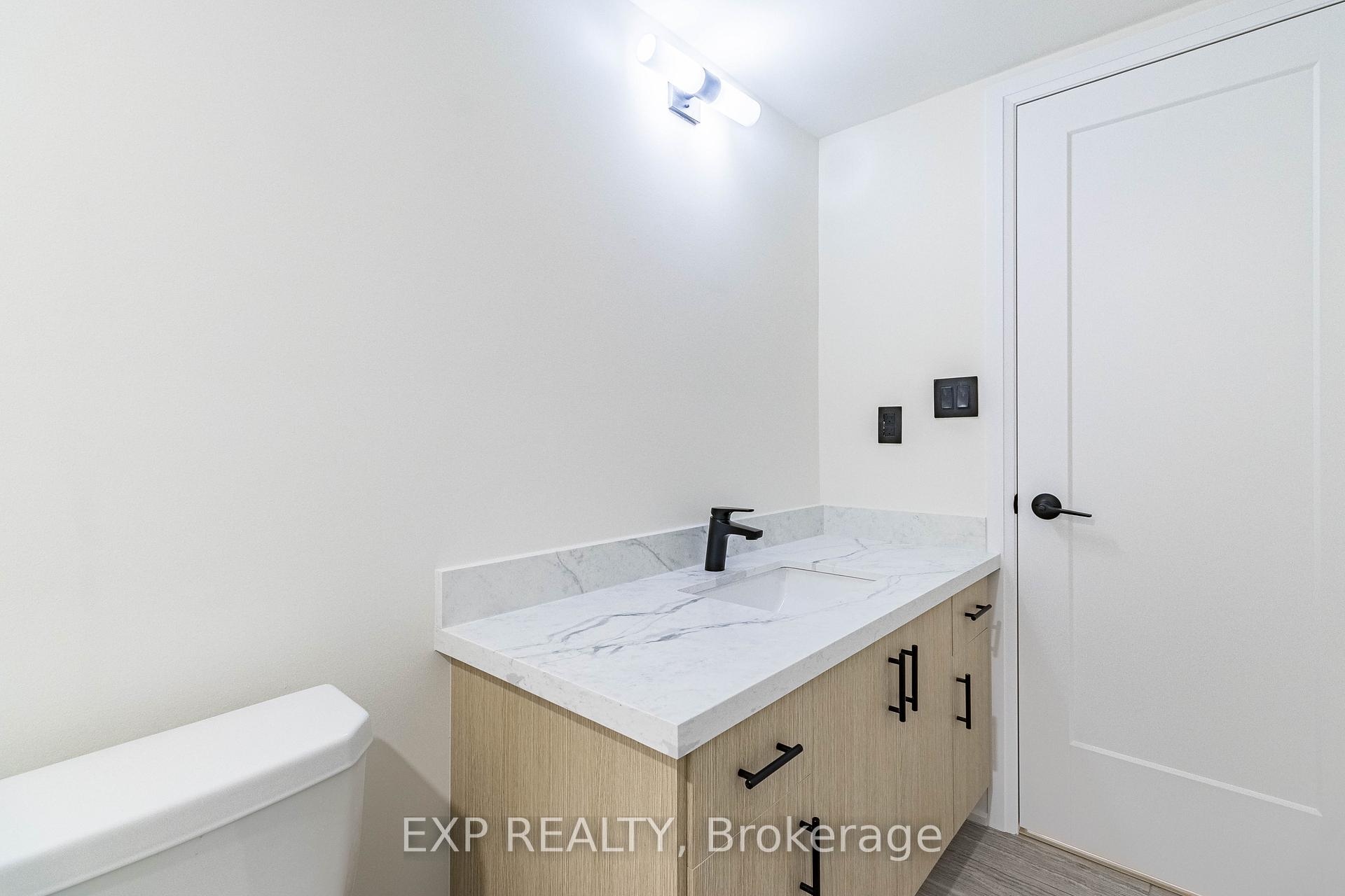 Photo 20 of Unit E02, 26 Bruce Street, Vaughan, West Woodbridge — HOMEH