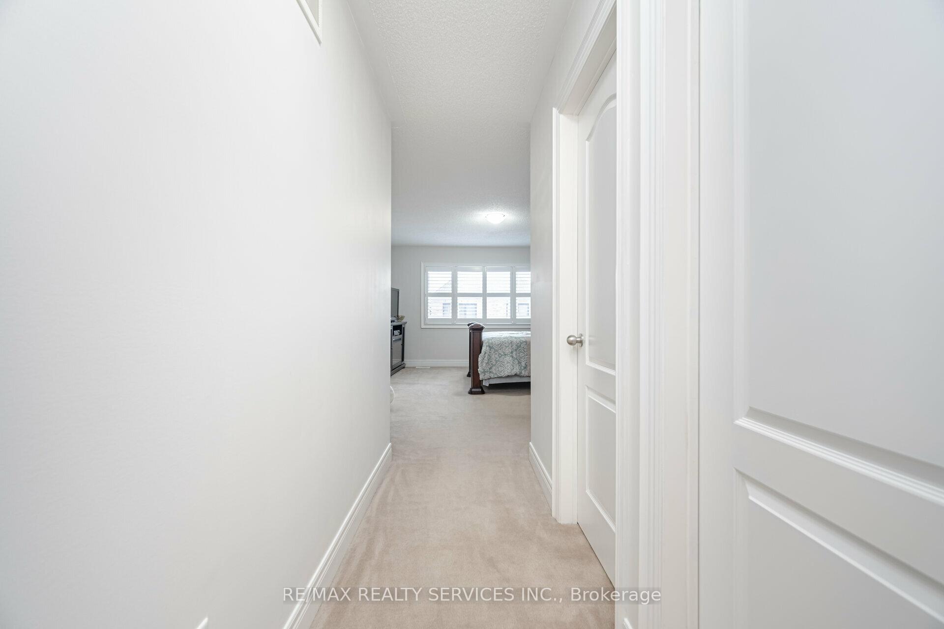 Photo 19 of 58 Andretti Crescent, Brampton, Credit Valley — HOMEH